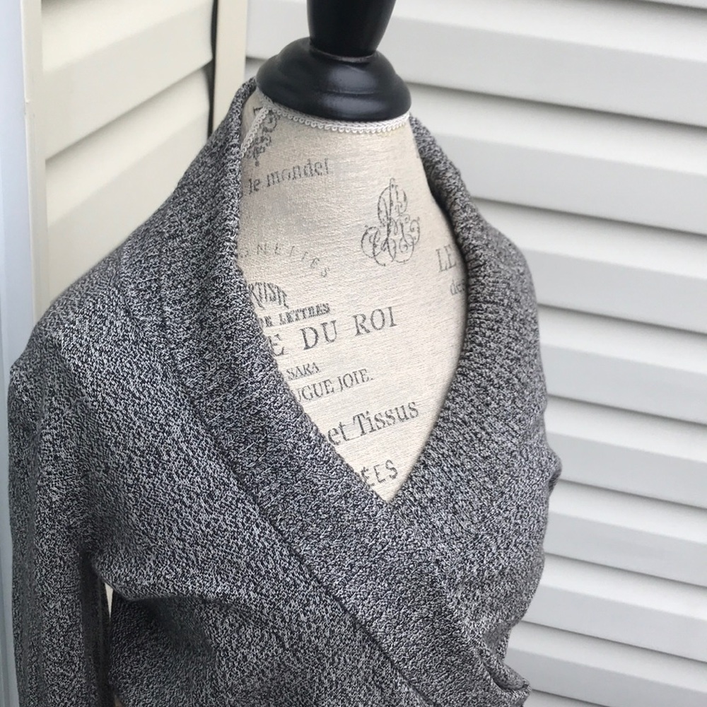 Collar Crossover Sweater